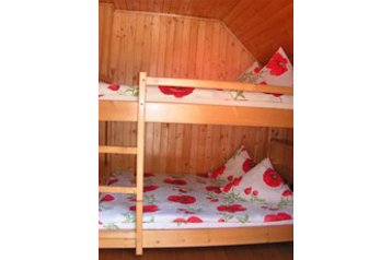 Rumunija Chata Baraj Leşu, Eksterjeras